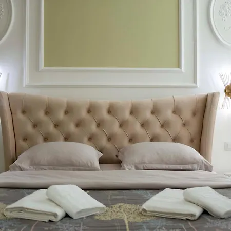 59 Bleu H Center With Freeparking, Ac, And An Extra Large Comfy Bed * Cluj-Napoca