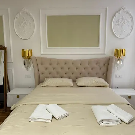 Apartamento 59 Bleu H Center With Freeparking, Ac, And An Extra Large Comfy Bed *