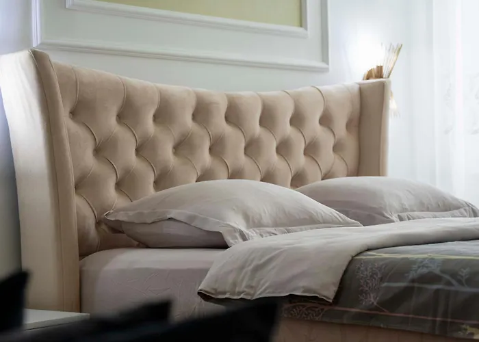 59 Bleu H Center With Freeparking, Ac, And An Extra Large Comfy Bed *