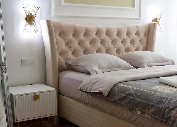 59 Bleu H Center With Freeparking, Ac, And An Extra Large Comfy Bed * Cluj-Napoca