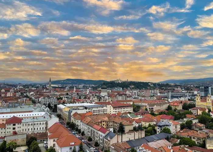 59 Bleu H Center With Freeparking, Ac, And An Extra Large Comfy Bed *