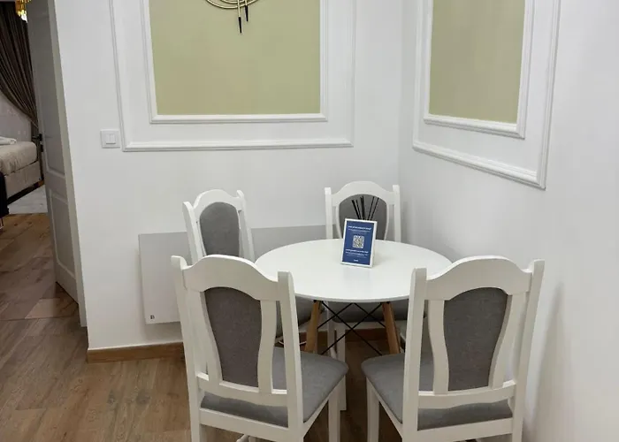 59 Bleu H Center With Freeparking, Ac, And An Extra Large Comfy Bed Apartamento Cluj-Napoca
